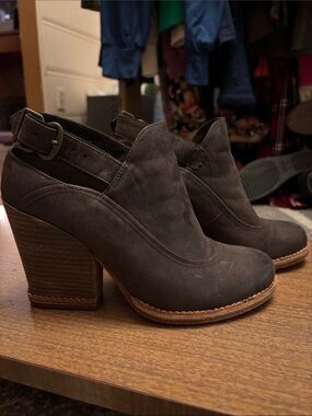 Timberland Dark Brown Leather Block Heel Mules with Buckle
